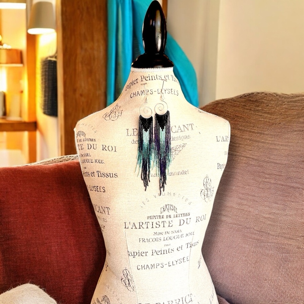 Who’s got the blues? Hand Beaded Chandelier Beaded Earrings Blues Purples - Picture 11 of 17